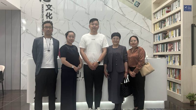 个人纪录片：记录生活的独特魅力与挑战**