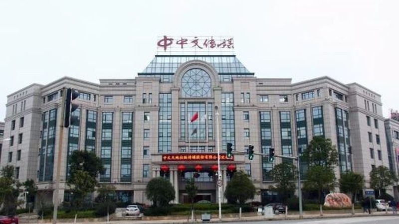 企业户外拓展活动策划：五大关键注意事项**
